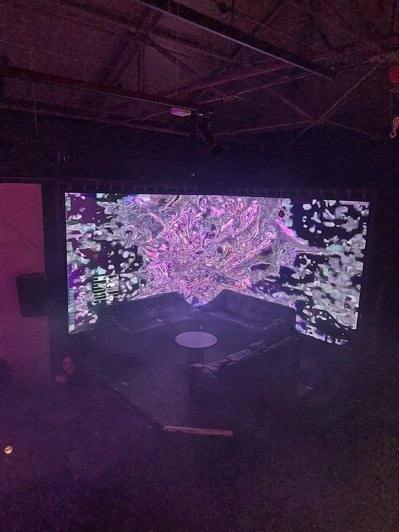 Meta Rose, Installation documentation